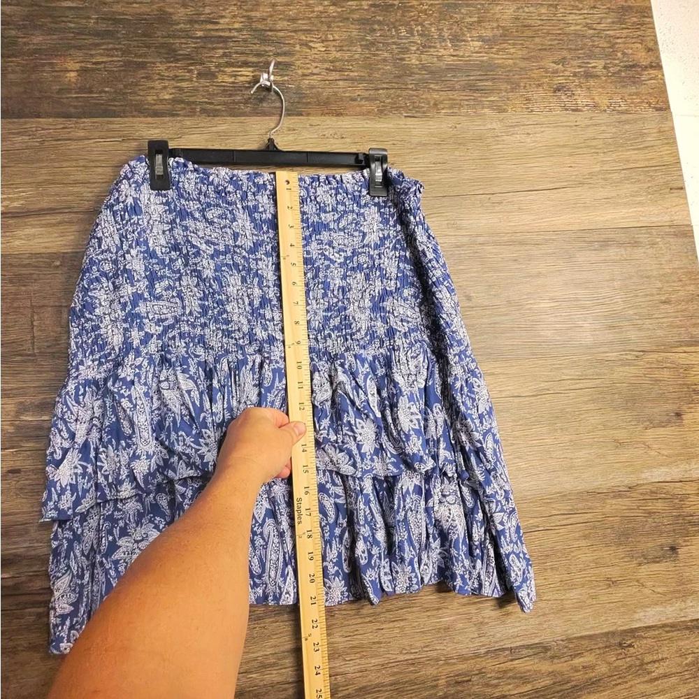 Ann Taylor Navy and Cream Tiered A-Line Skirt - Picture 6 of 9